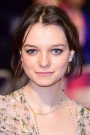 Esme Creed-Miles Film ve Dizileri