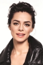 Özge Özpirinçci Film ve Dizileri